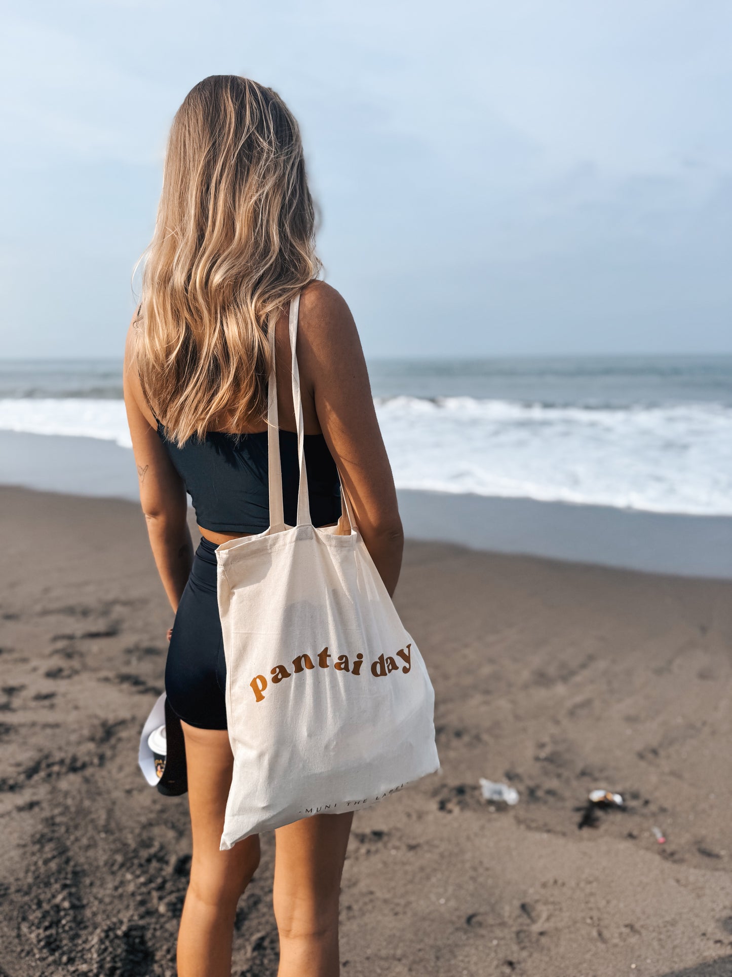 BEACH DAYS - TOTE BAG