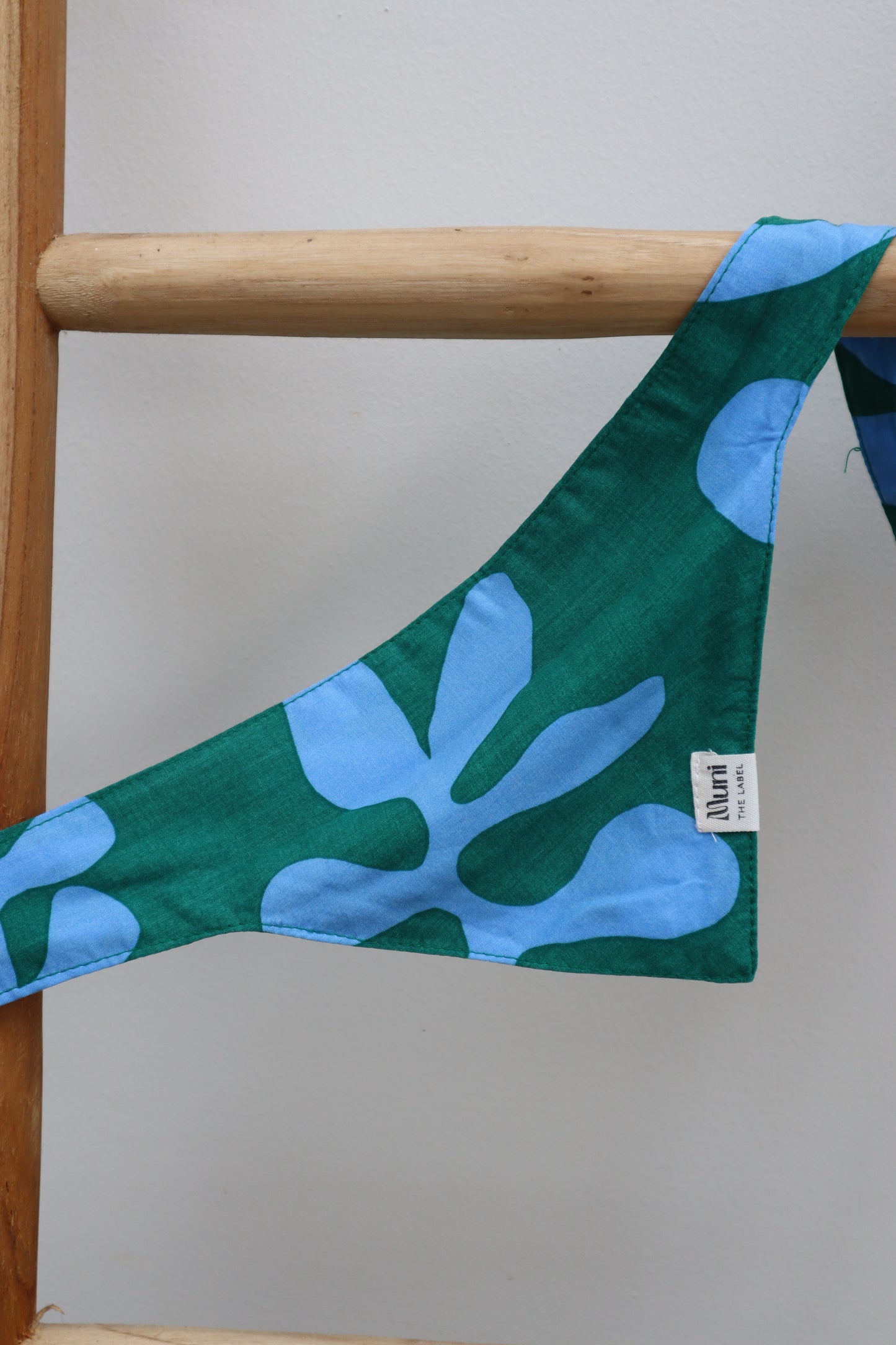 Goed matchen met je hond? De honden bandana's van Muni The Label helpen ieder baasje
